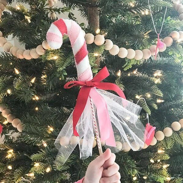 Felt Candy Cane Etched Dies by Nichol Spohr - Image 5